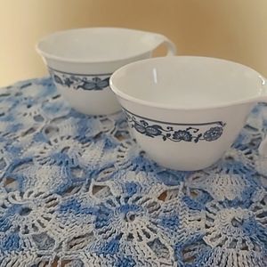 Set of 2 Blue Onion Corelle Tea Cups